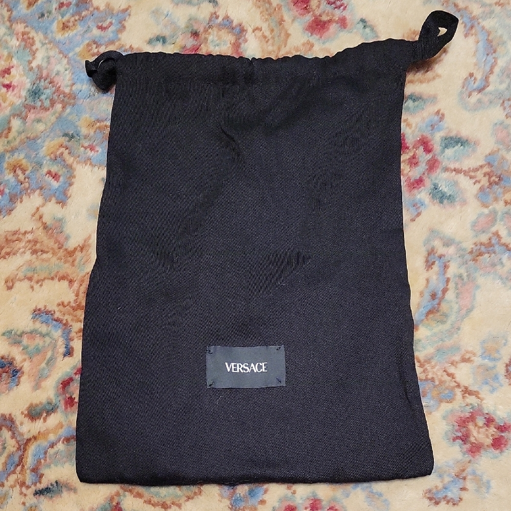 Versace Elegant Black Dust Bag 508